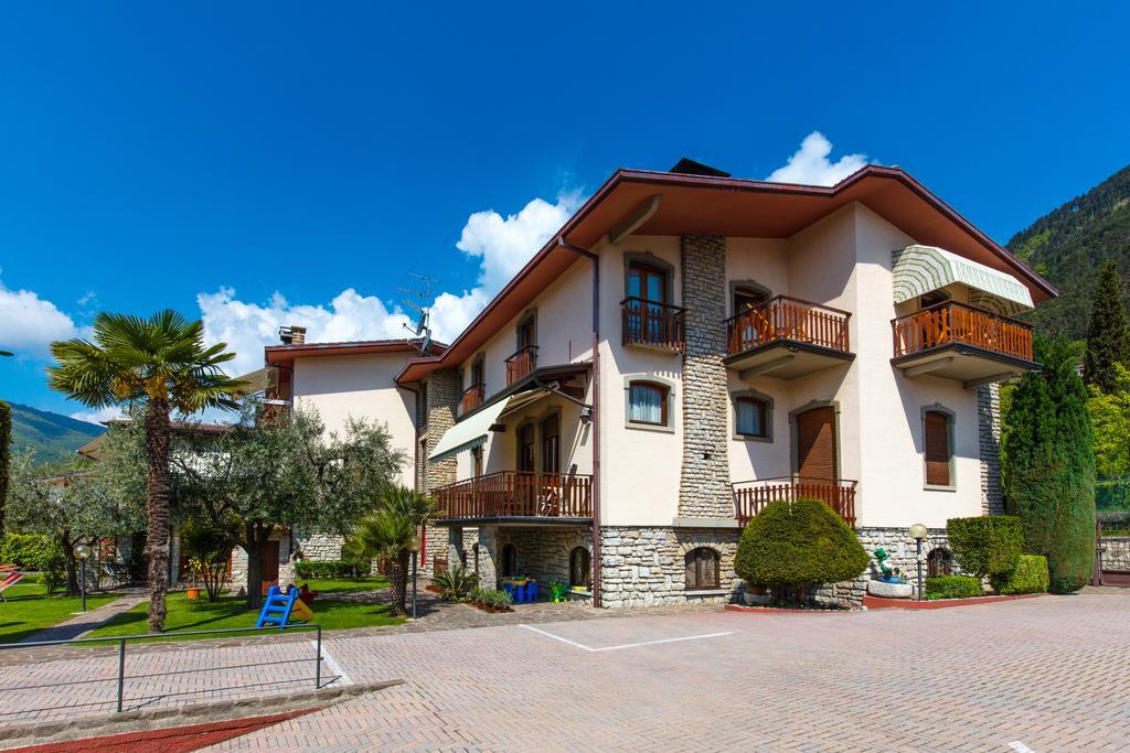 Villa Mariarosa Apartments Тиньяле Экстерьер фото