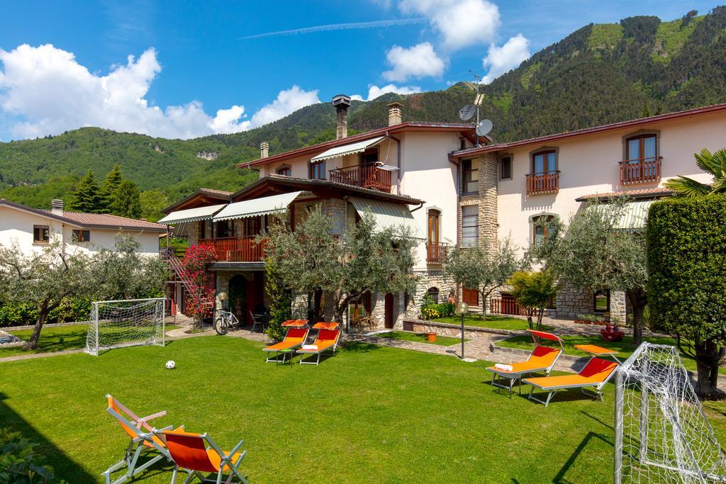 Villa Mariarosa Apartments Тиньяле Экстерьер фото