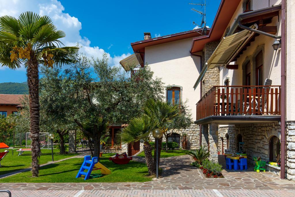 Villa Mariarosa Apartments Тиньяле Экстерьер фото