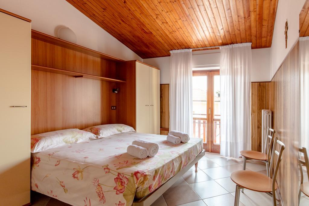 Villa Mariarosa Apartments Тиньяле Экстерьер фото