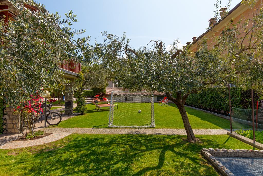 Villa Mariarosa Apartments Тиньяле Экстерьер фото