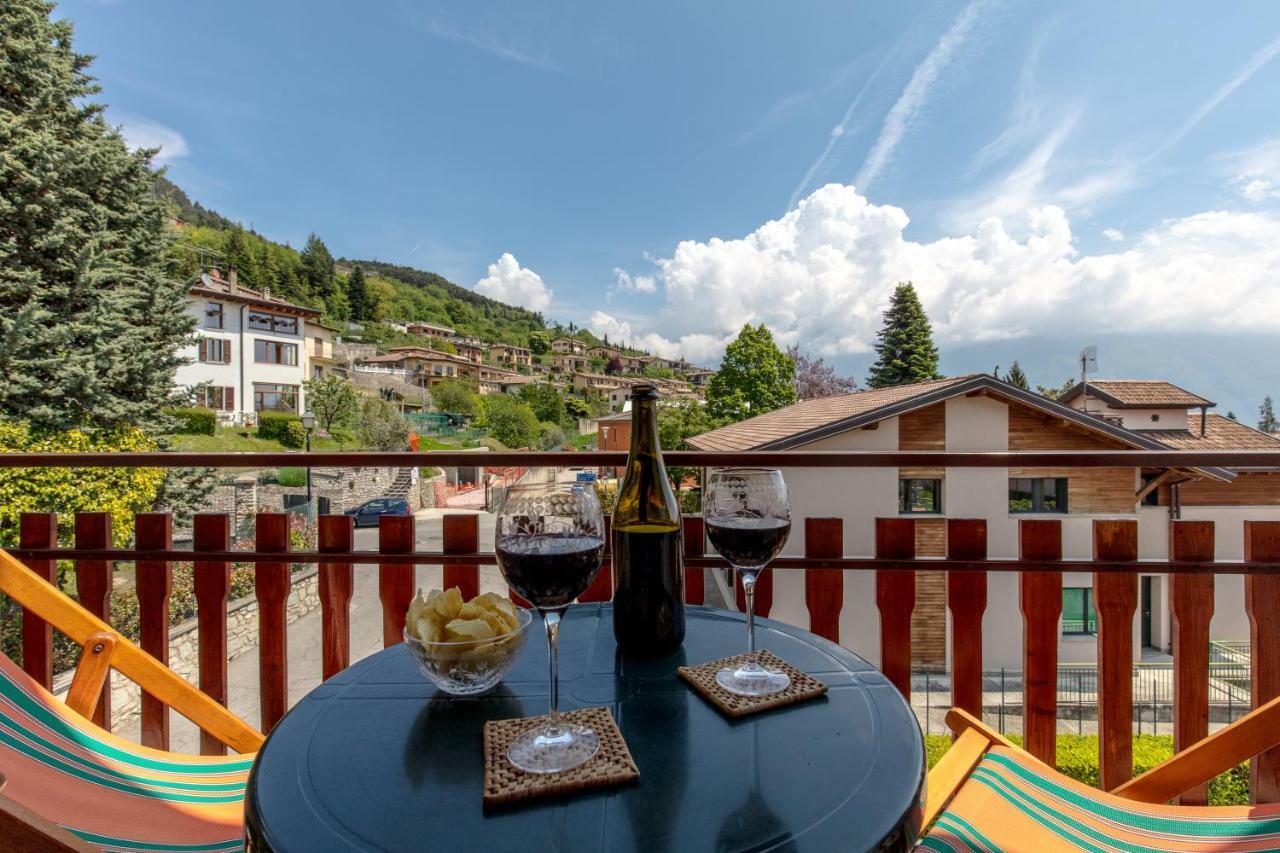 Villa Mariarosa Apartments Тиньяле Экстерьер фото