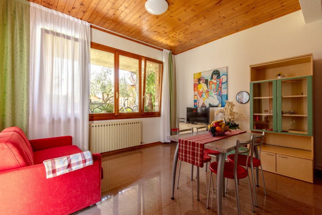 Villa Mariarosa Apartments Тиньяле Экстерьер фото